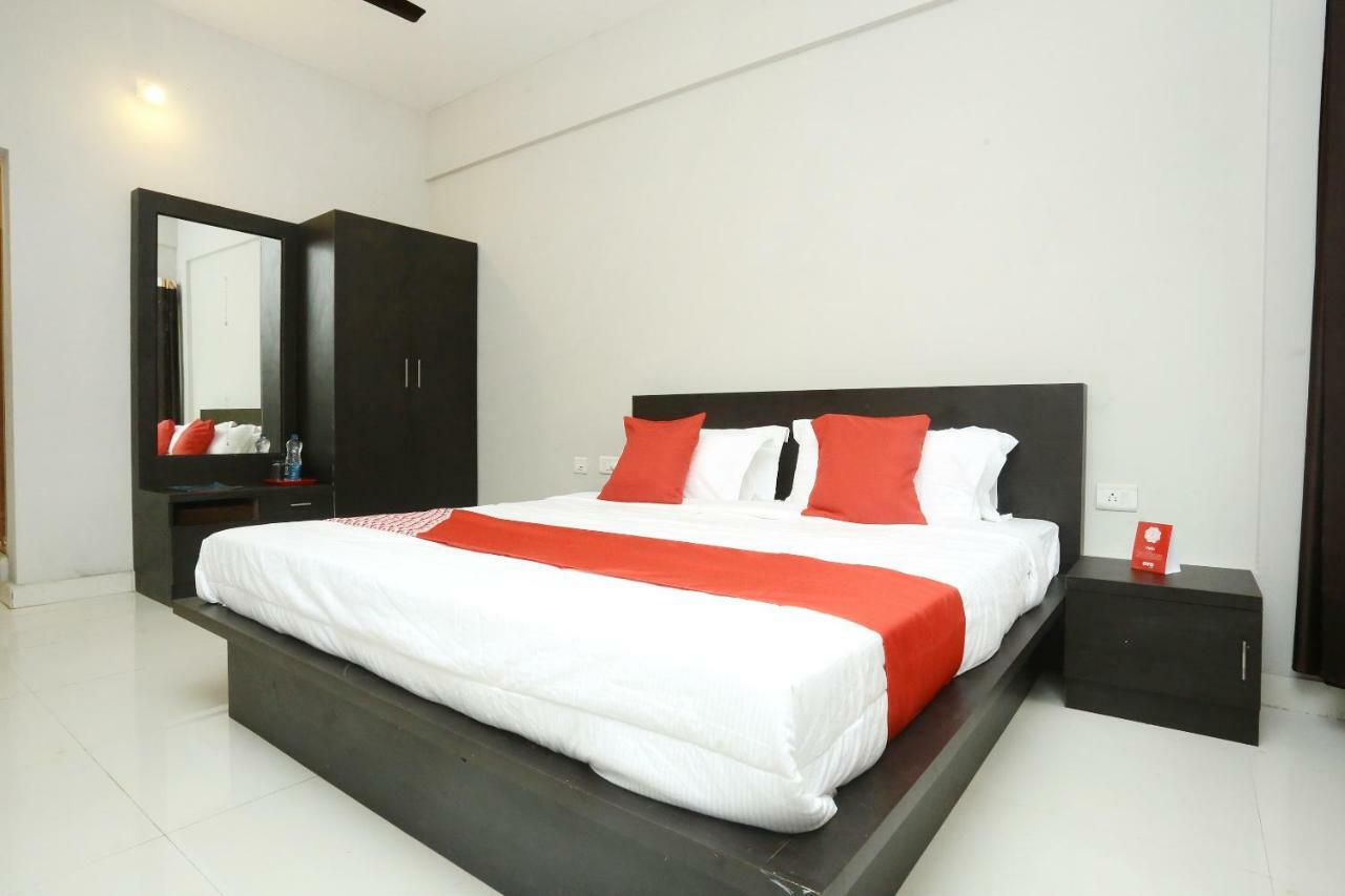Отель Oyo 12978 Igloo Residency Витхири Экстерьер фото